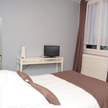 Auberge Du Lac Hotel Marcilly-sur-Tille ภายนอก รูปภาพ